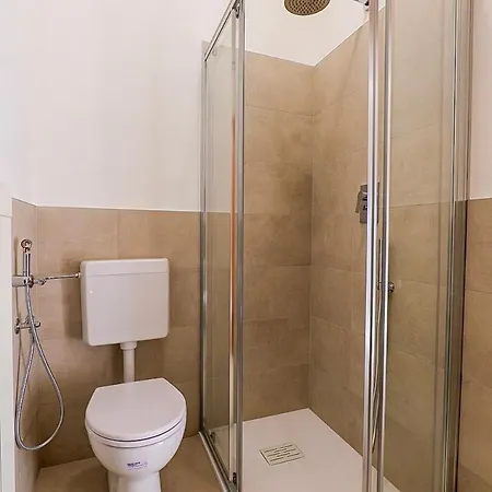 Lungolago アパート