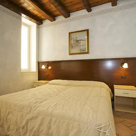 Lungolago アパート *